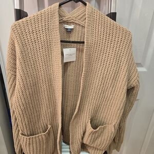 American Eagle Outfitters Women's Beige Cardigan